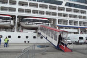 Gangway der Columbus 2 am Cruise Center HafenCity