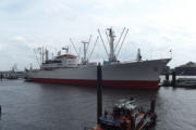 die Cap San Diego im Hamburger Hafen
