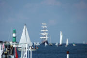 die Mercedes bei der Einfahrt nach Warnemünde