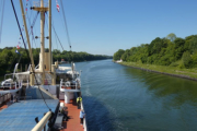 auf dem Nord-Ostsee-Kanal, Blick nach achtern