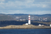 das Oksøy Fyr an der Einfahrt nach Kristiansand